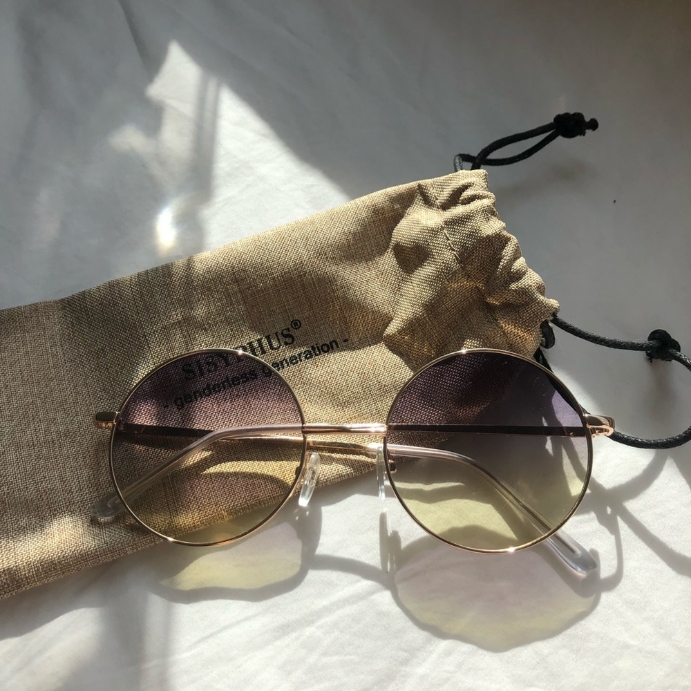 Color gradient retro sunglasses!